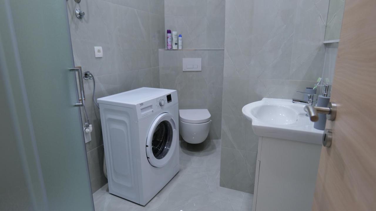 Apartmani Miki Split Extérieur photo